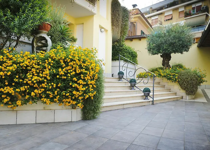 Patrizia Romana Palace Apart Otel Roma